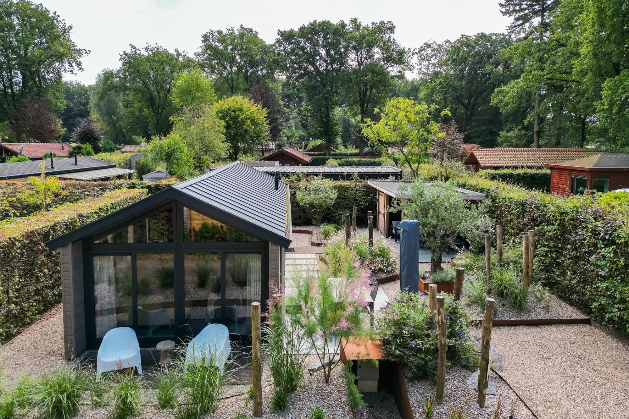 Modern Ingericht Chalet Op Groen Park Op De Veluwe Epe Exteriér fotografie