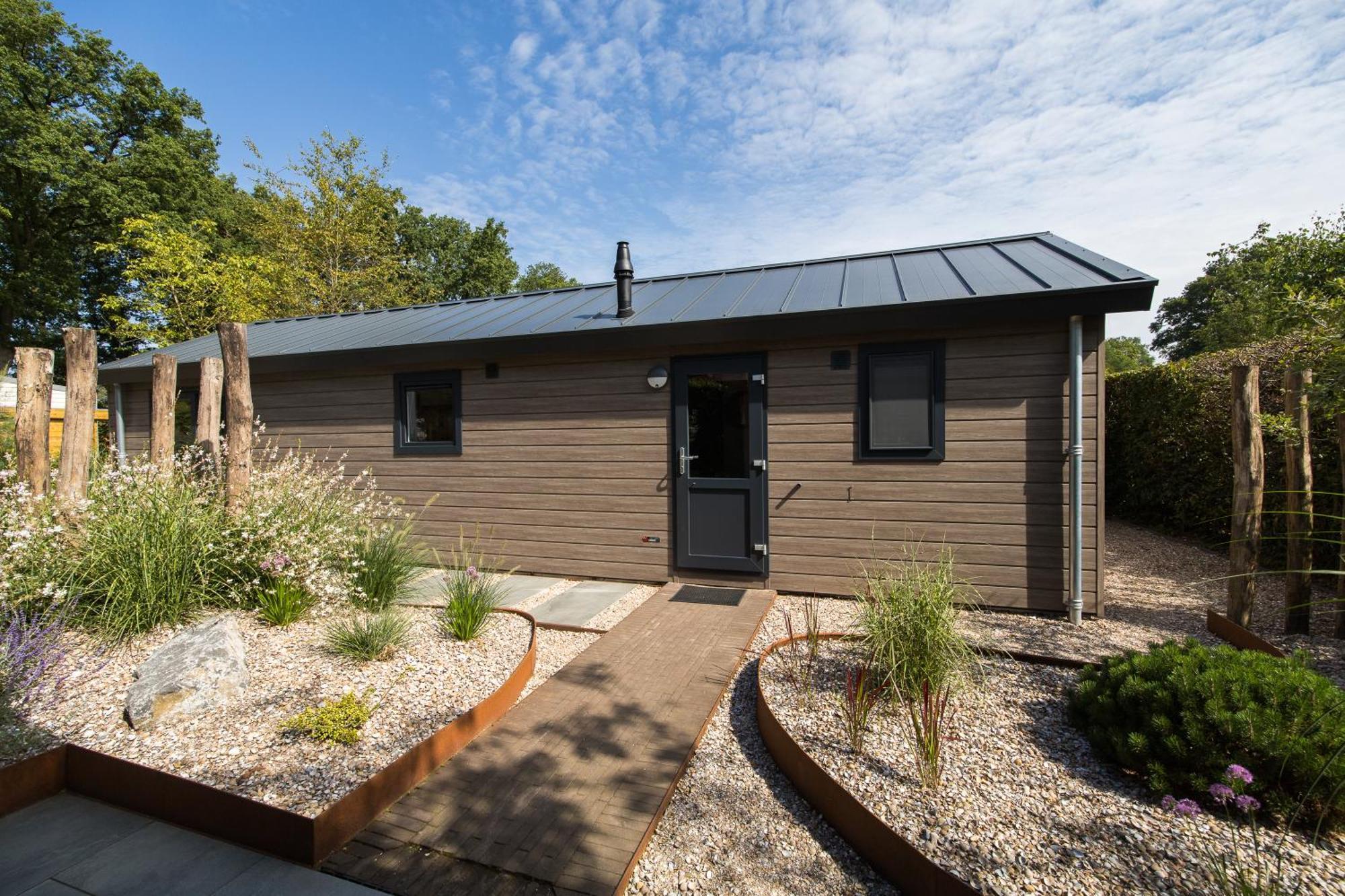 Modern Ingericht Chalet Op Groen Park Op De Veluwe Epe Exteriér fotografie